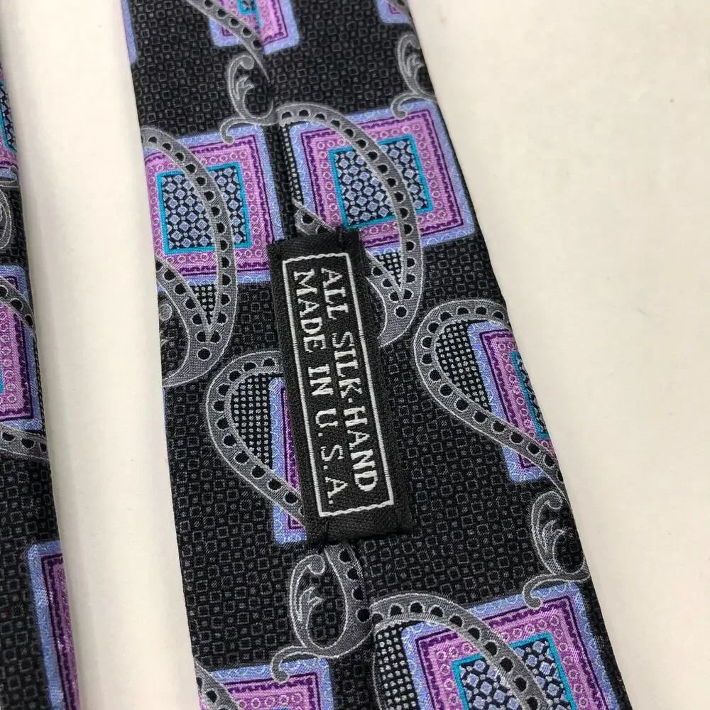 JZ Richards 100% Silk Neck Tie Men’s Geometric Paisley Black Purple 57-in X 3